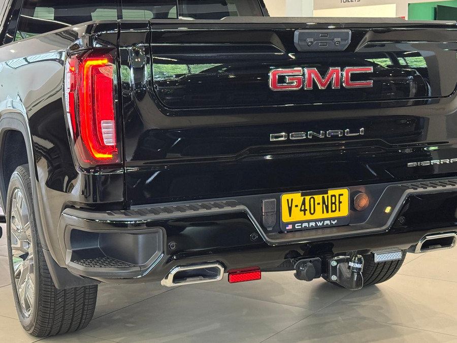 GMC Denali 6.2 V8 Sierra Denali