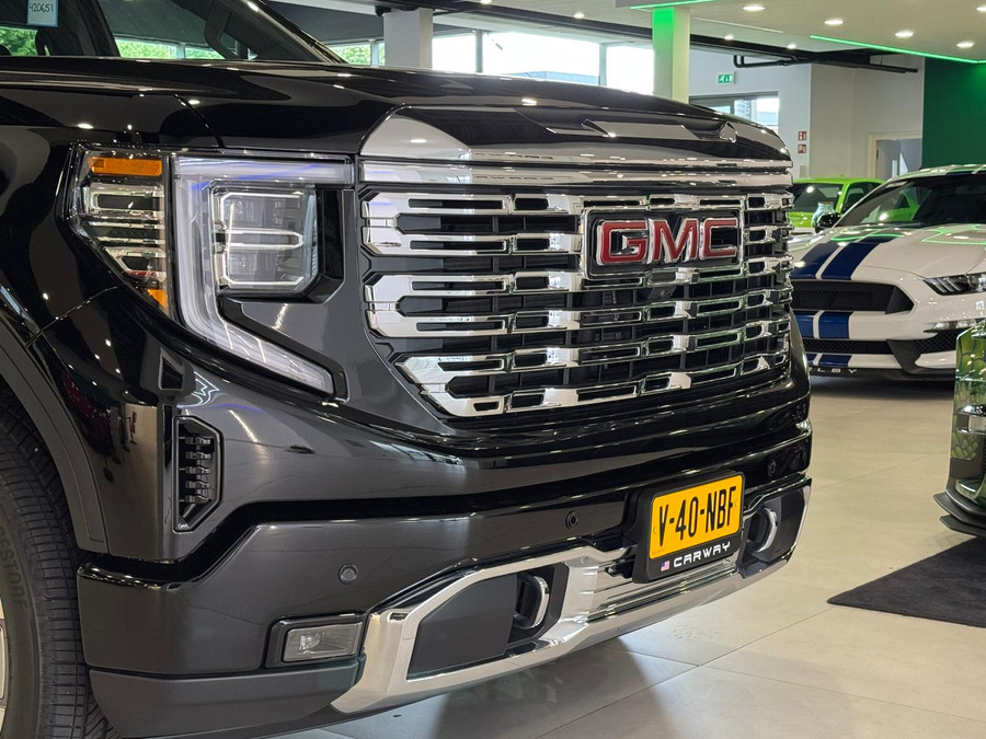 GMC Denali 6.2 V8 Sierra Denali