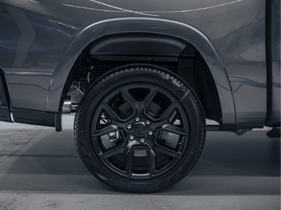 Dodge Dodge Ram Laramie Night Edition | 5.7L V8 Hemi | Full Option