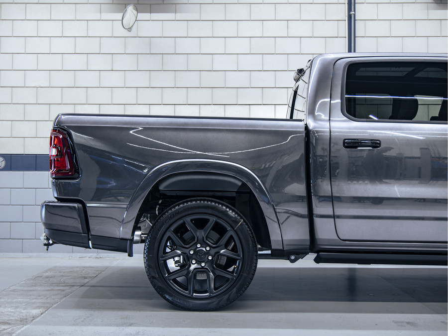 Dodge Dodge Ram Laramie Night Edition | 5.7L V8 Hemi | Full Option