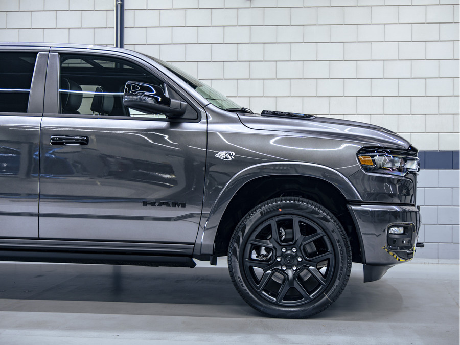 Dodge Dodge Ram Laramie Night Edition | 5.7L V8 Hemi | Full Option