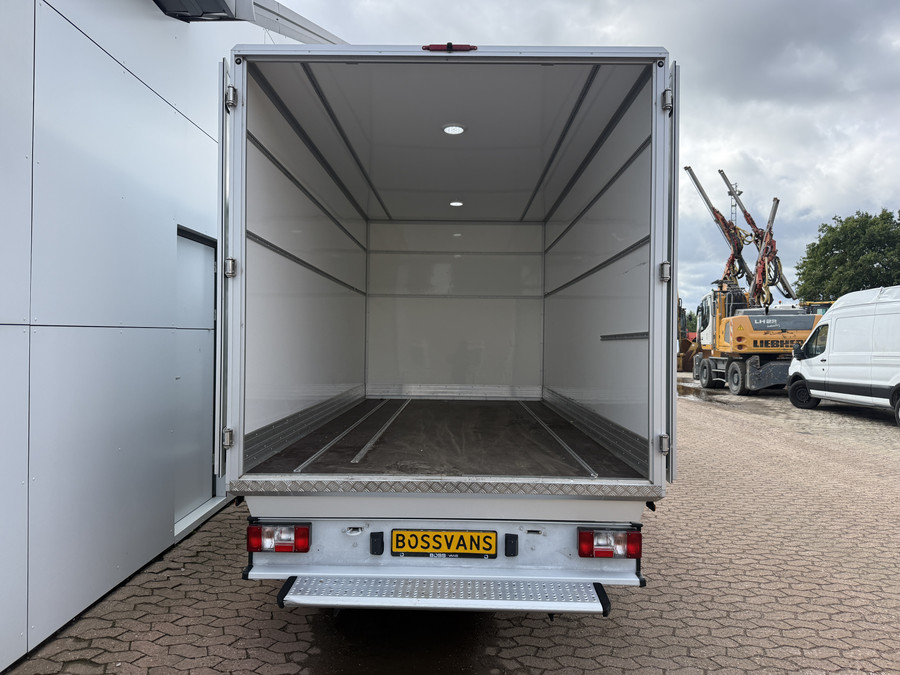 Maxus eDeliver 9 eDeliver 9 65kWh 204PK