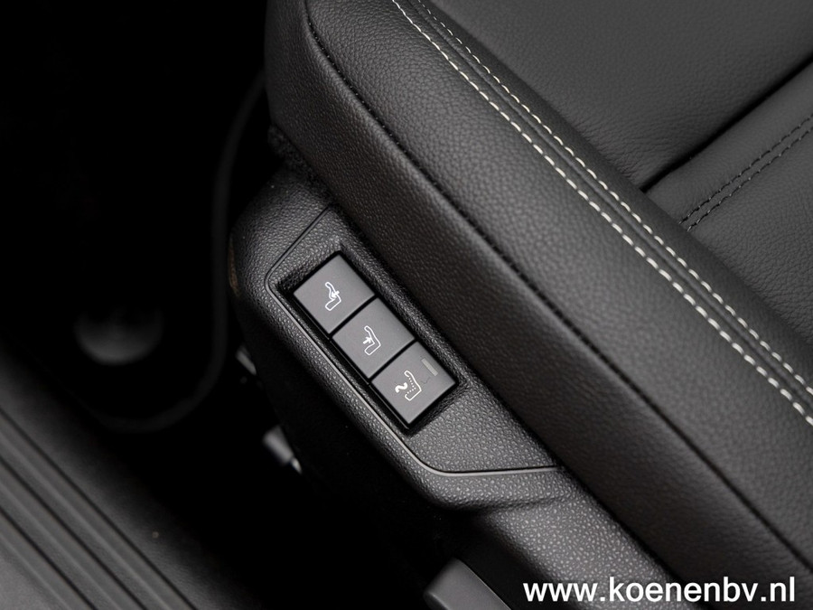 Jeep Avenger 1.2 E-HYBRID SUMMIT PANO / LEER / NAVIGATIE / ADAPTIVE CRUISE