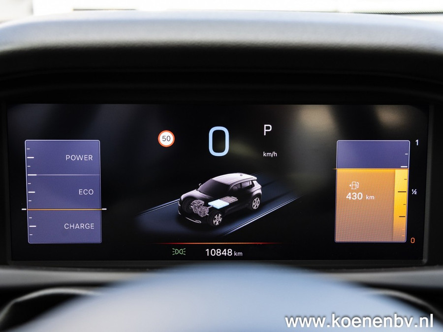 Jeep Avenger 1.2 E-HYBRID SUMMIT PANO / LEER / NAVIGATIE / ADAPTIVE CRUISE
