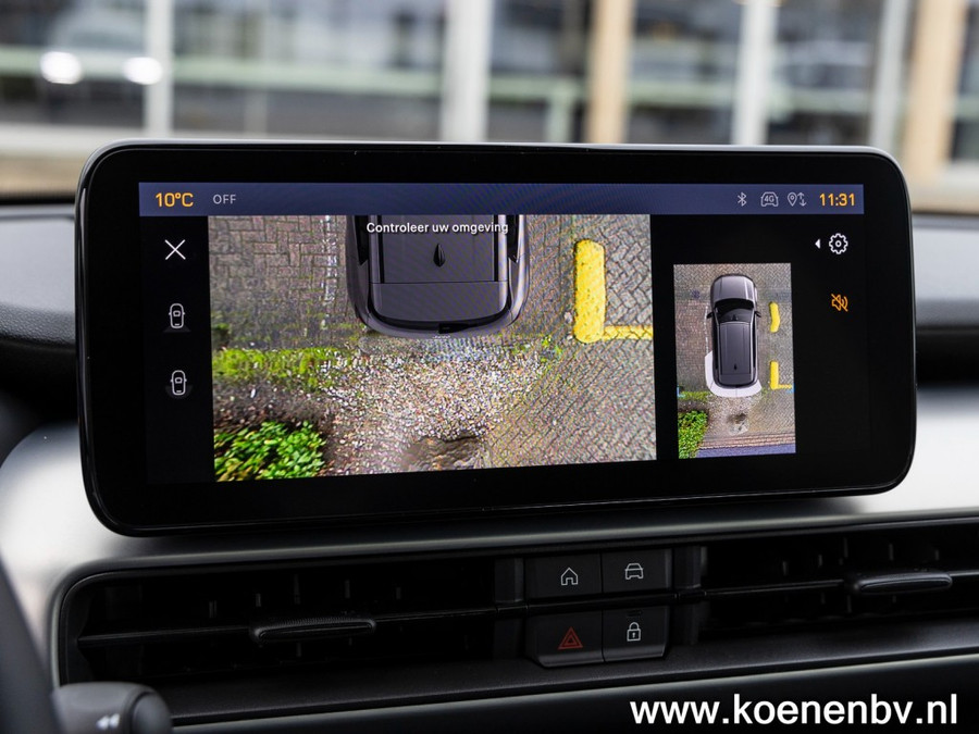 Jeep Avenger 1.2 E-HYBRID SUMMIT PANO / LEER / NAVIGATIE / ADAPTIVE CRUISE