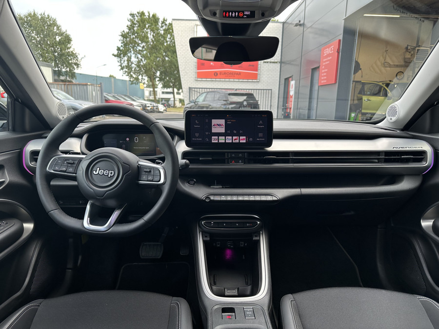 Jeep Avenger 110PK e-Hybrid e-DCT6 Summit (Elektr. achterklep - Navigatie - Camera - PDC)