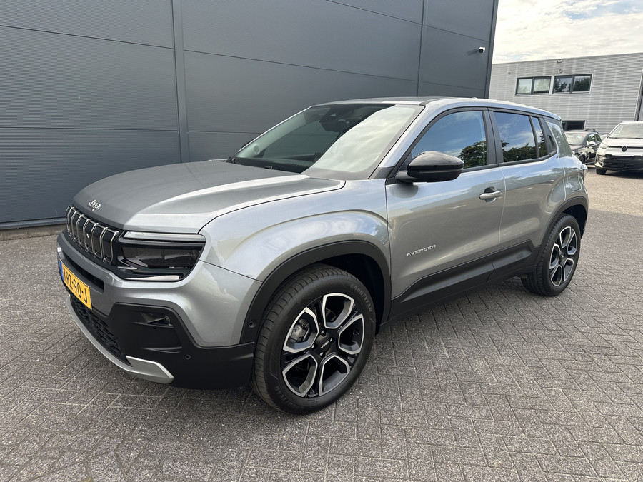 Jeep Avenger 110PK e-Hybrid e-DCT6 Summit (Elektr. achterklep - Navigatie - Camera - PDC)
