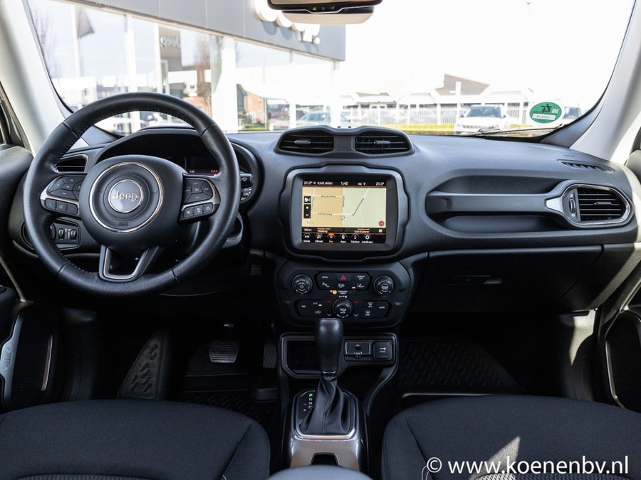 Jeep Renegade 1.3T DDCT Limited Autom. CLIMATE C. / ADAPTIVE C. / TREKHAAK
