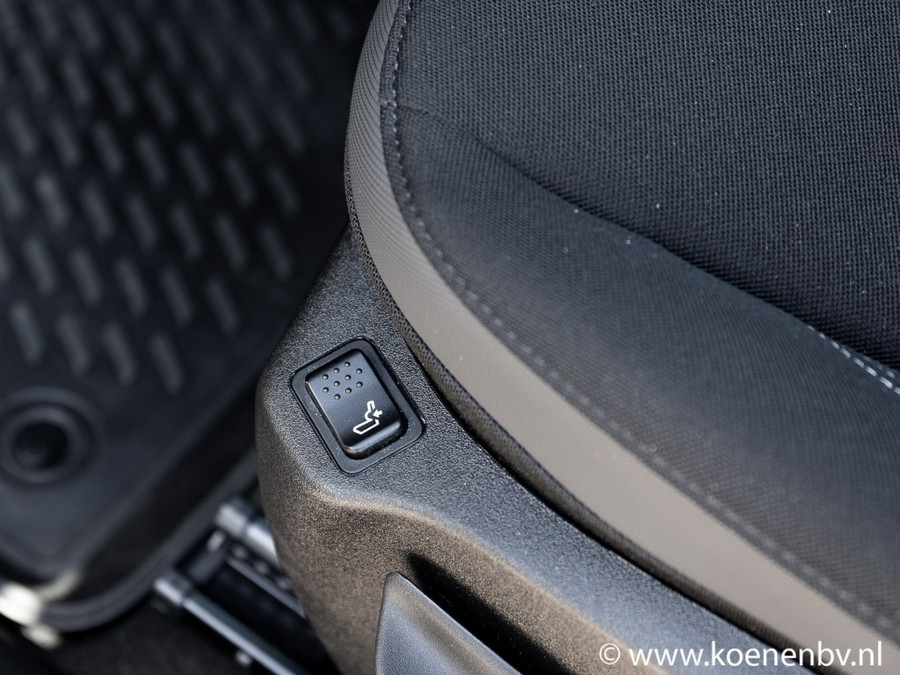 Jeep Renegade 1.3T DDCT Limited Autom. CLIMATE C. / ADAPTIVE C. / TREKHAAK