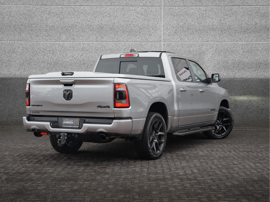 Dodge RAM 1500 5.7 V8 4x4 Crew Cab Sport