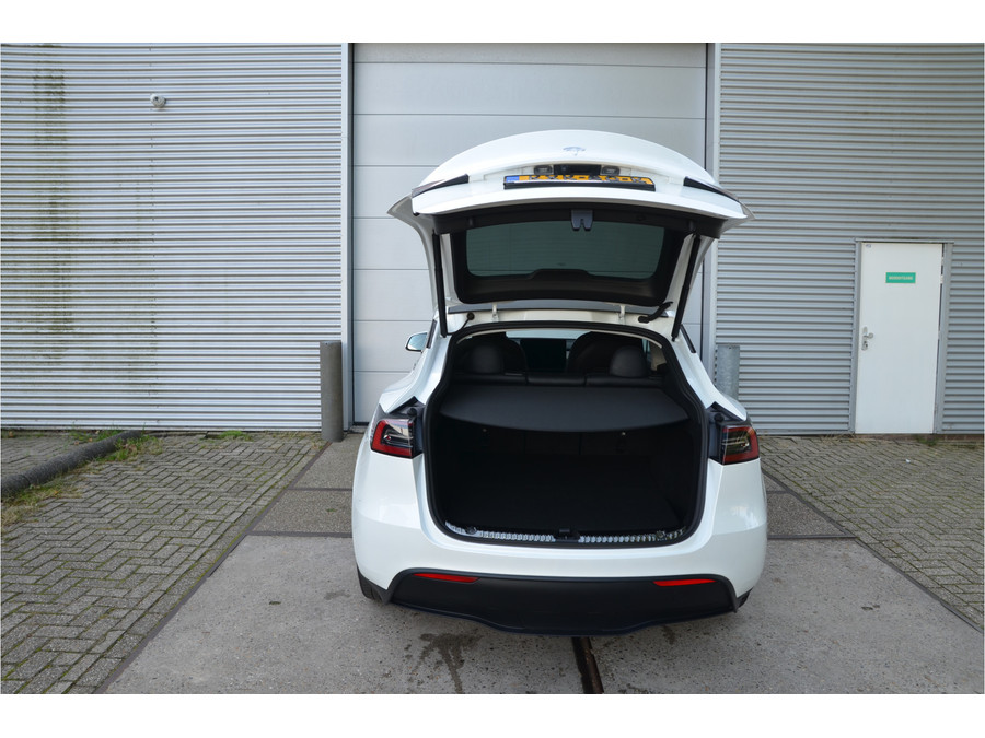 Tesla Model Y Long Range RWD 75 kWh