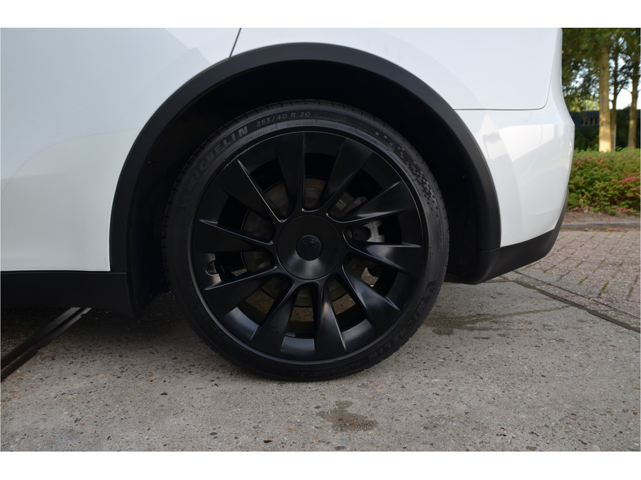 Tesla Model Y Long Range RWD 75 kWh