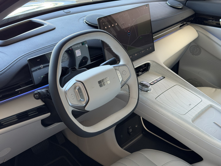 Geely E5 Max+ 68 kWh | 475 km WLTP | 8 Jaar Garantie | Pano | Elektr. Achterklep | 360° Camera | Warmtepomp |