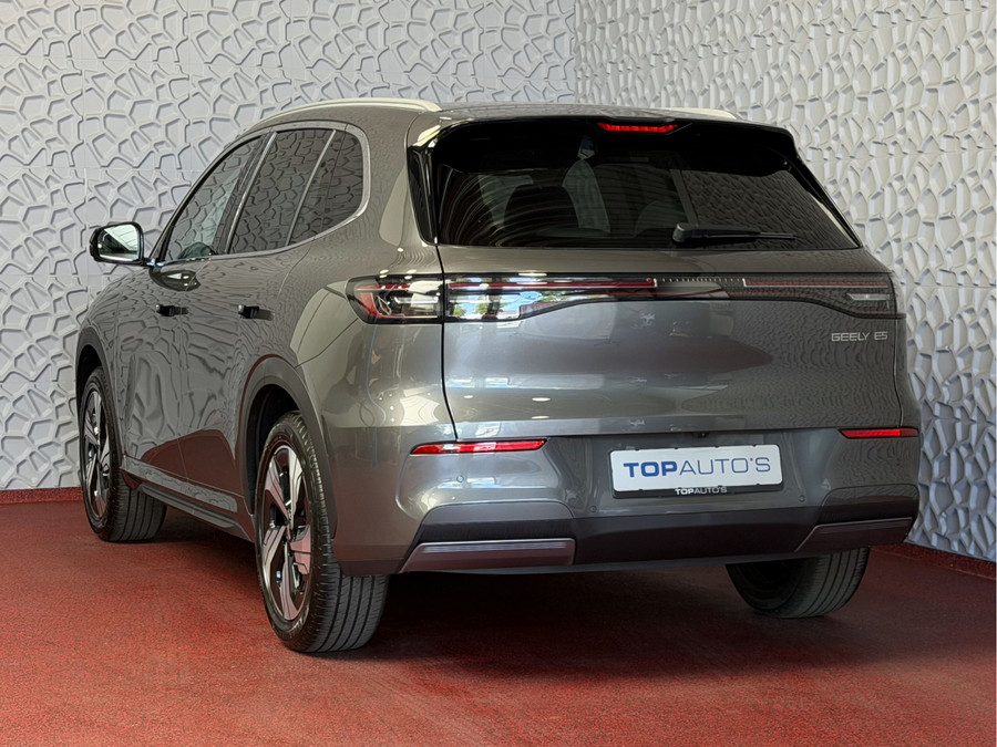 Geely E5 Max+ 68 kWh | 475 km WLTP | 8 Jaar Garantie | Pano | Elektr. Achterklep | 360° Camera | Warmtepomp |