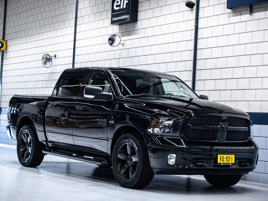 Dodge RAM 1500 SLT Classic
