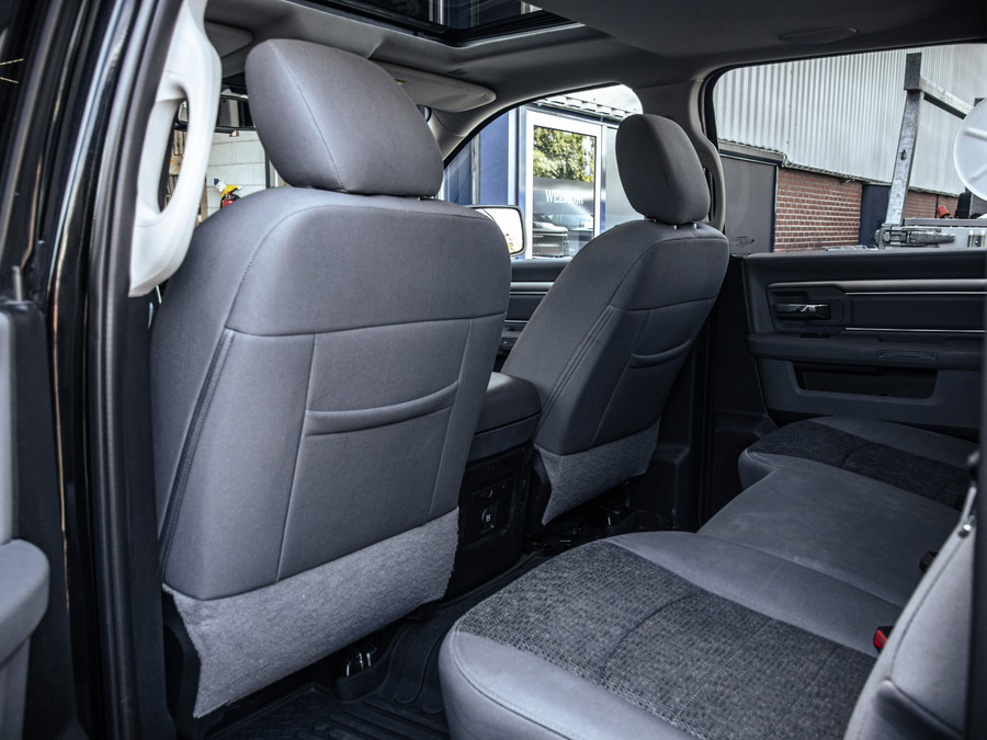 Dodge RAM 1500 SLT Classic