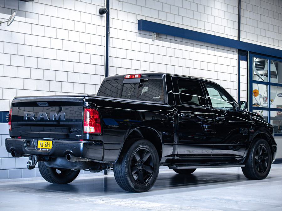 Dodge RAM 1500 SLT Classic