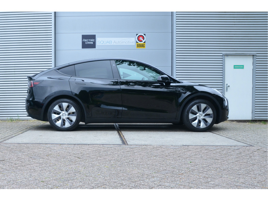 Tesla Model Y RWD 58 kWh