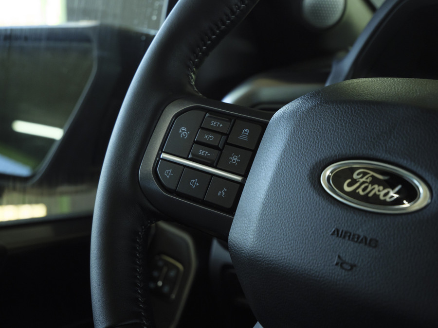 Ford F-150 5.0 V8 | Super Crew | Lariat FX4 | Black Edition | BPM-VRIJ