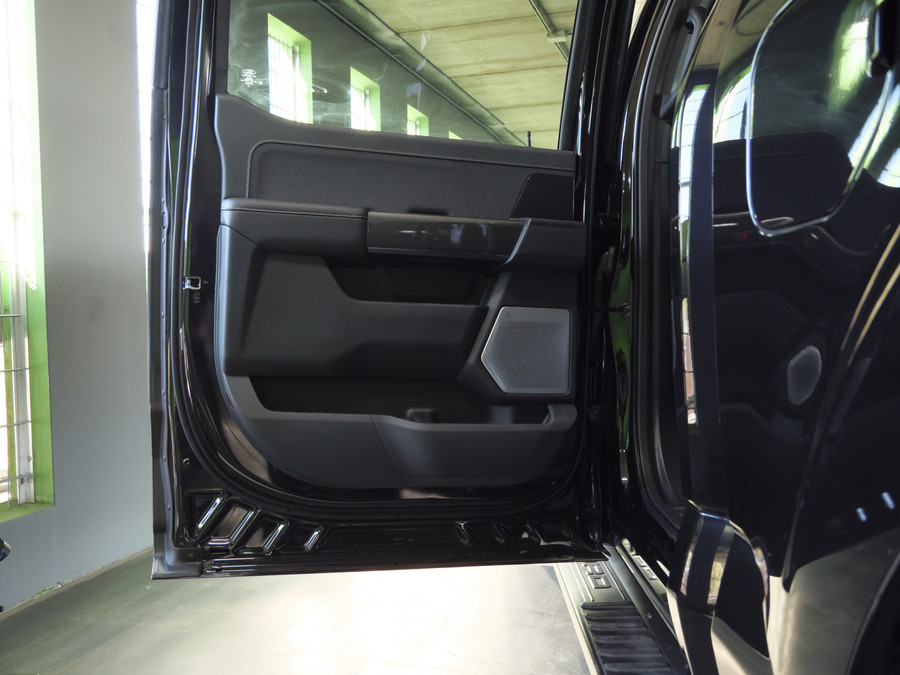 Ford F-150 5.0 V8 | Super Crew | Lariat FX4 | Black Edition | BPM-VRIJ