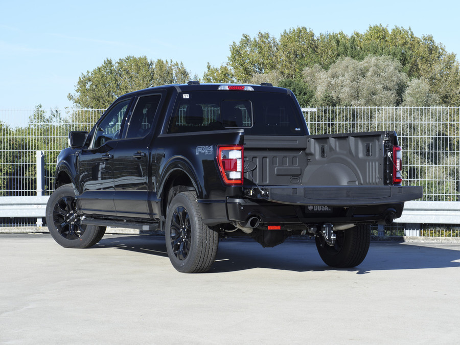Ford F-150 5.0 V8 | Super Crew | Lariat FX4 | Black Edition | BPM-VRIJ