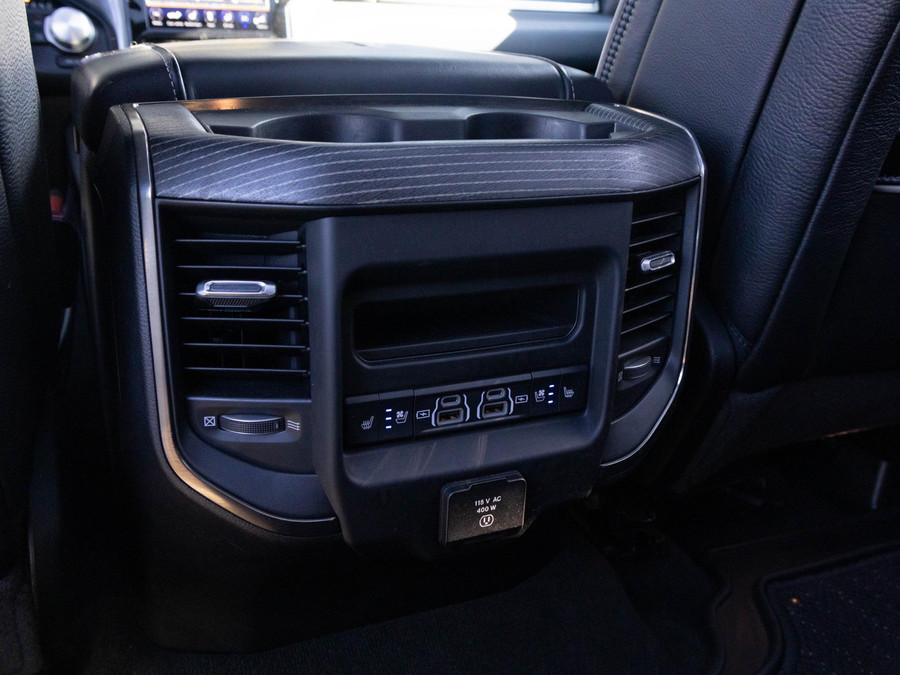 Dodge RAM 1500 5.7 V8 4x4 Crew Cab Limited