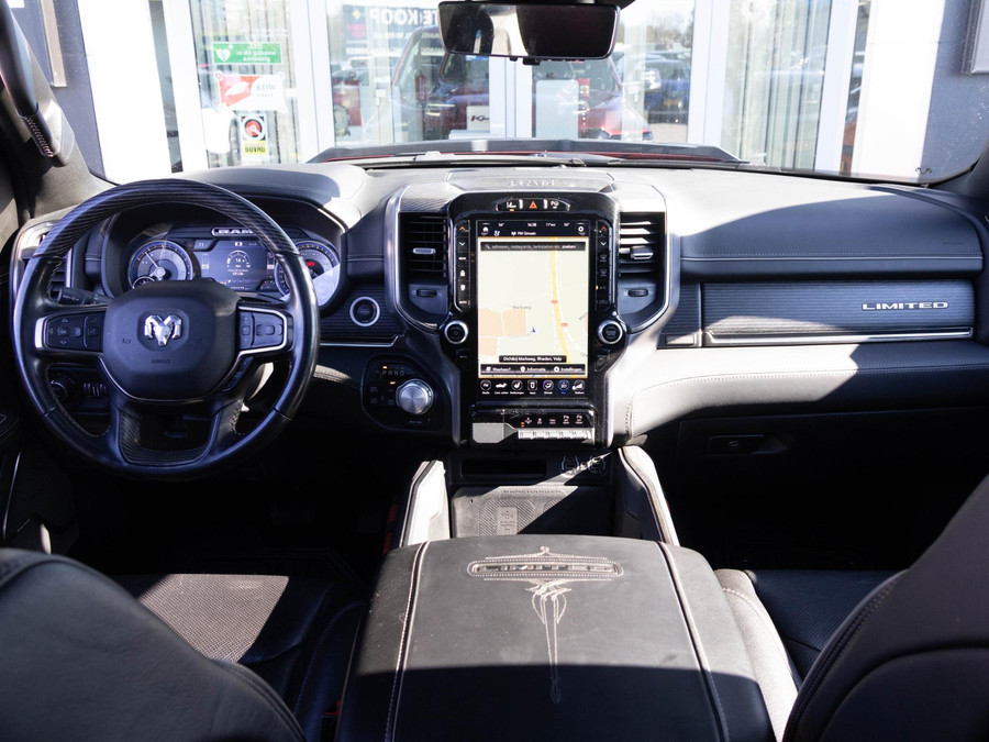 Dodge RAM 1500 5.7 V8 4x4 Crew Cab Limited