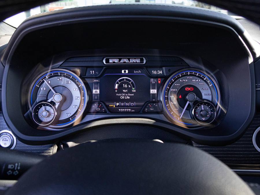 Dodge RAM 1500 5.7 V8 4x4 Crew Cab Limited