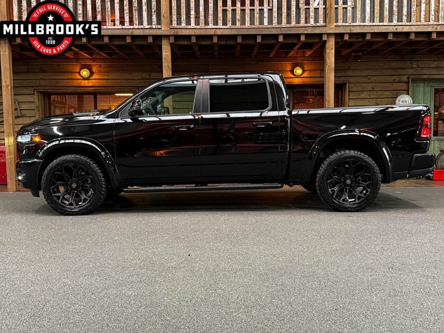 Dodge RAM 1500 Laramie Hurricane