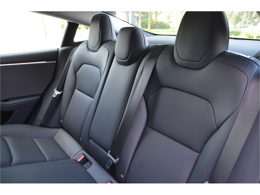 Tesla Model 3 RWD 60 kWh