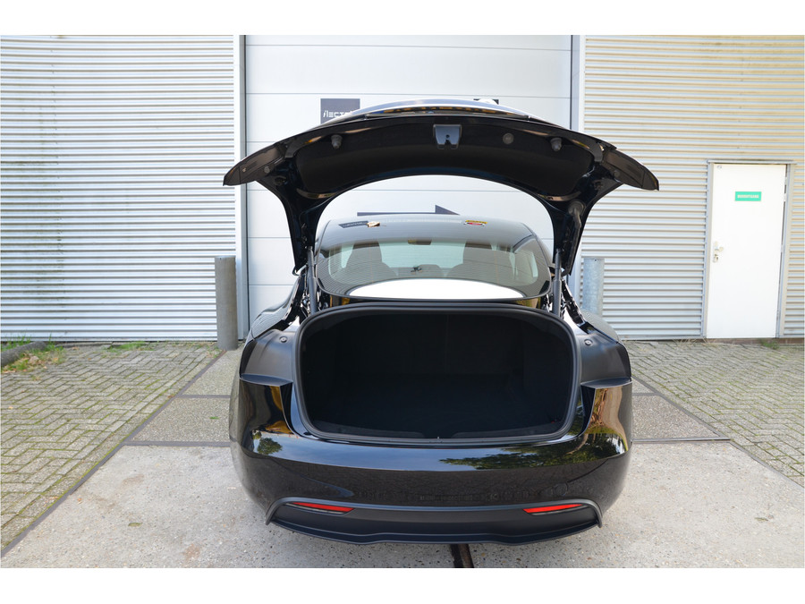 Tesla Model 3 RWD 60 kWh