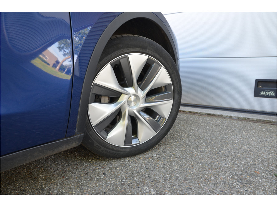 Tesla Model Y Long Range AWD 75 kWh