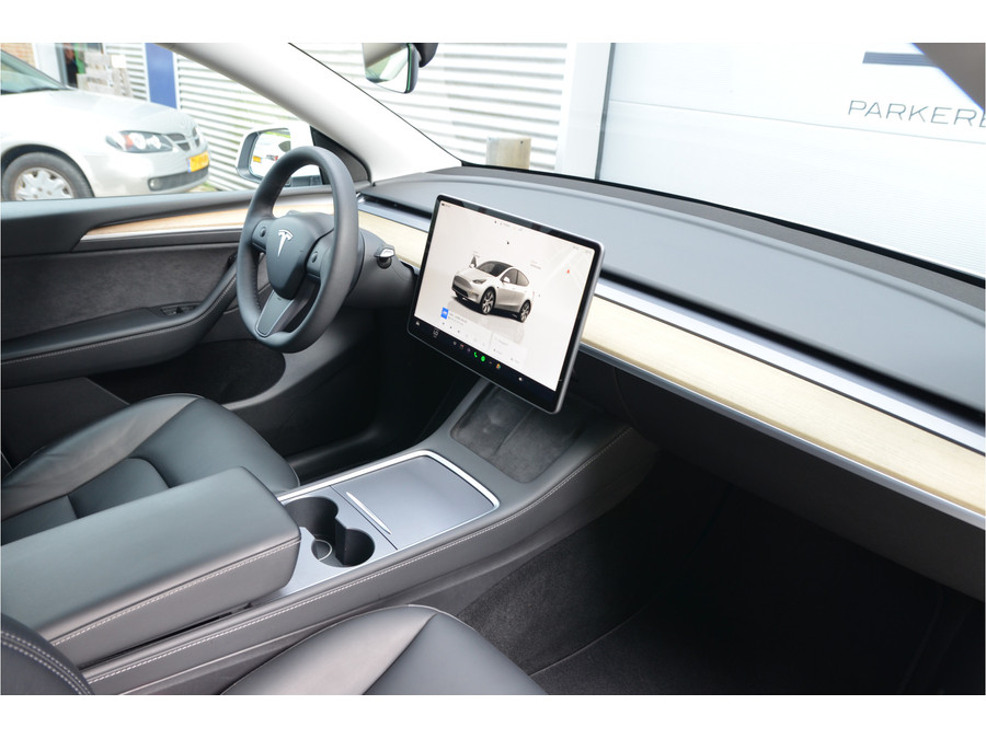 Tesla Model Y RWD 58 kWh