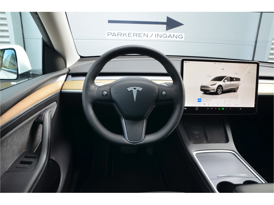 Tesla Model Y RWD 58 kWh