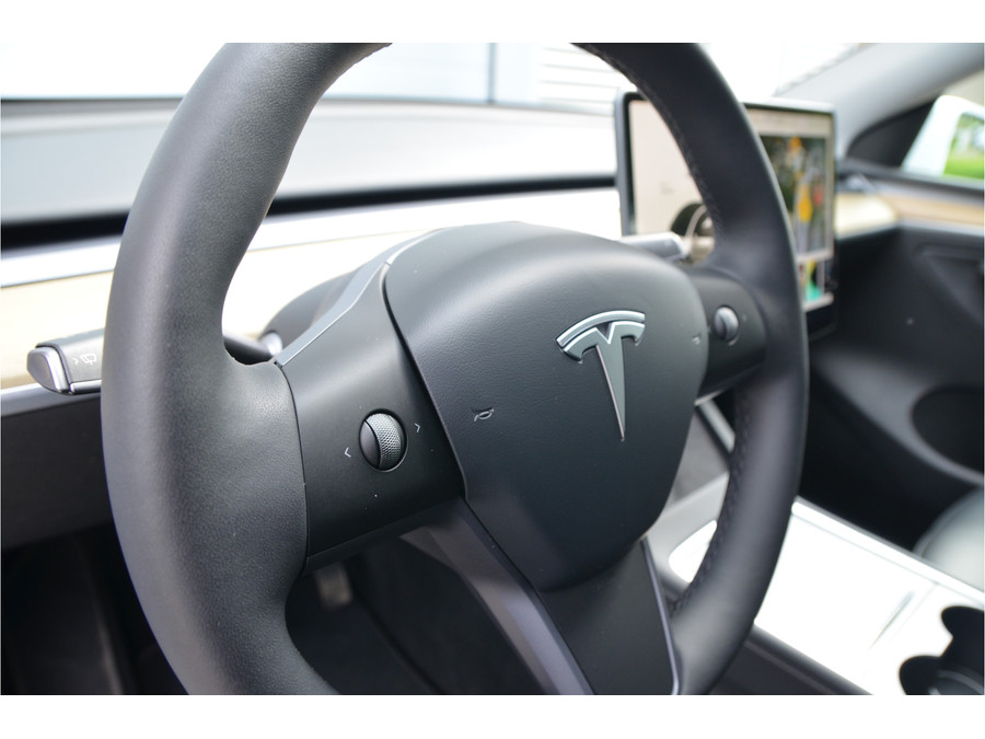 Tesla Model Y RWD 58 kWh