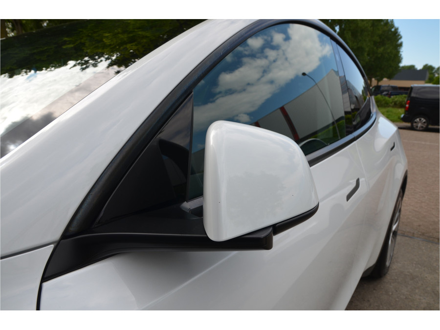 Tesla Model Y RWD 58 kWh