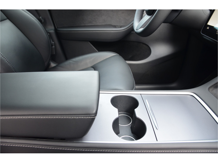 Tesla Model Y RWD 58 kWh