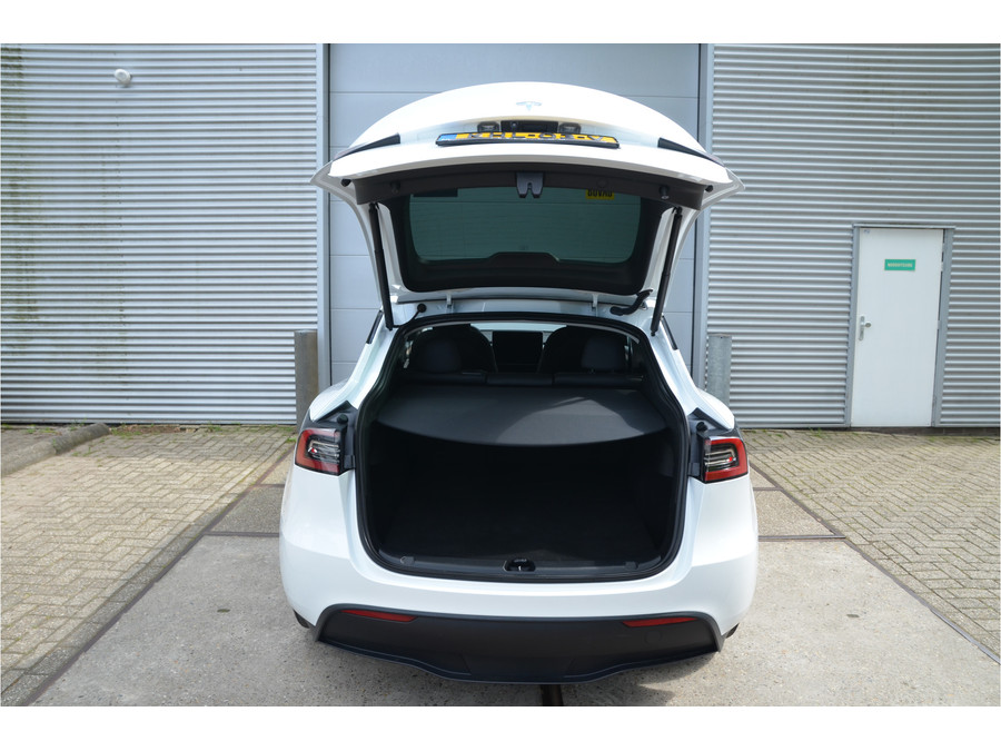 Tesla Model Y RWD 58 kWh