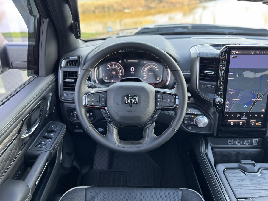 Dodge Ram 1500 Limited XXL