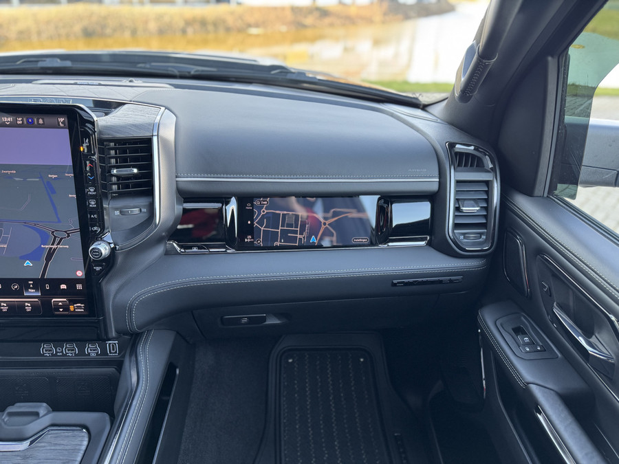 Dodge Ram 1500 Limited XXL