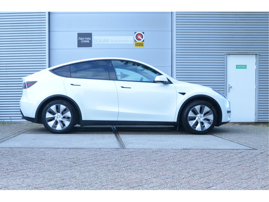 Tesla Model Y RWD 58 kWh