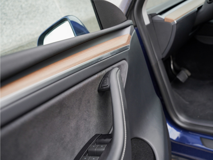 Tesla Model Y Long Range AWD 75 kWh