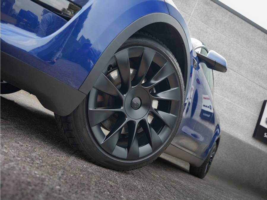 Tesla Model Y Long Range AWD 75 kWh