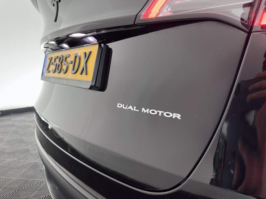 Tesla Model Y Long Range AWD 75 kWh (3-Fase-11kW) {SoH-87%}