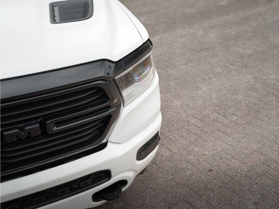 Dodge RAM 1500 5.7 V8 4x4 Crew Cab Laramie Night