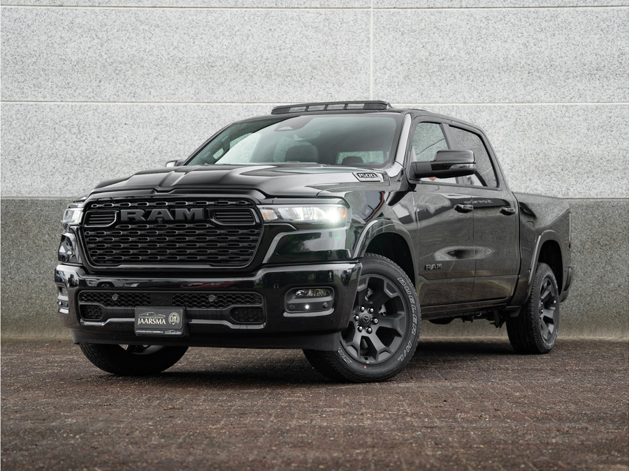 Dodge RAM 1500 3.0L SST 420pk Big Horn Night CrewCab 4x4