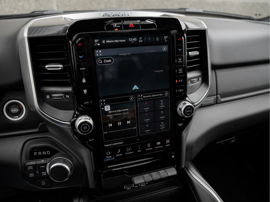 Dodge RAM 1500 3.0L SST 420pk Big Horn Night CrewCab 4x4