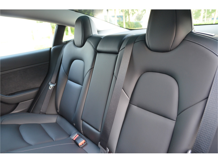 Tesla Model 3 Standard RWD Plus 60 kWh