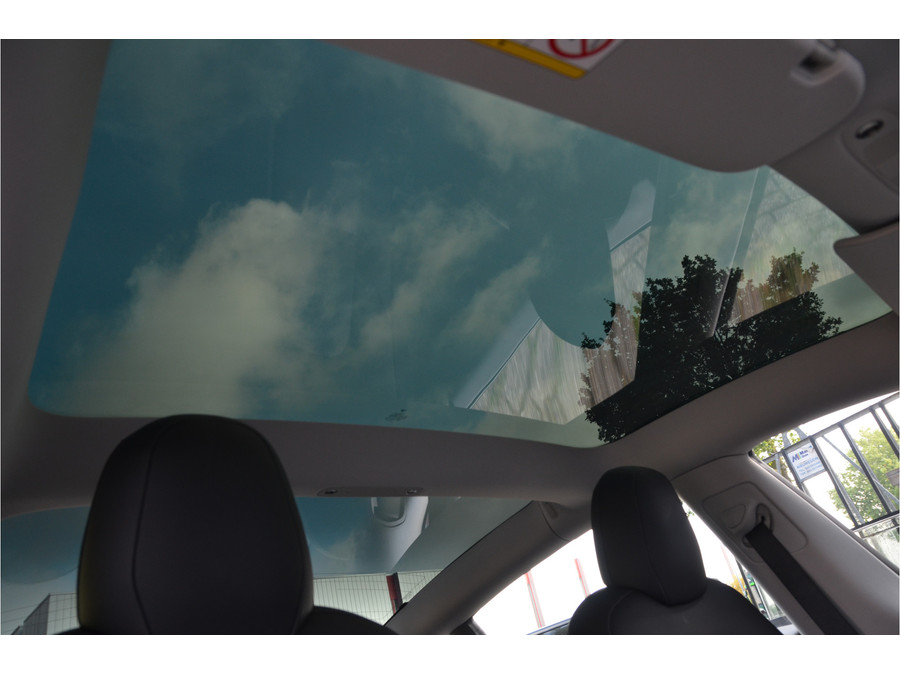 Tesla Model 3 Standard RWD Plus 60 kWh