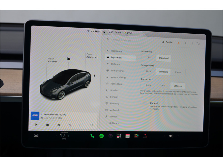 Tesla Model 3 Standard RWD Plus 60 kWh